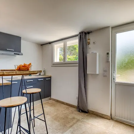 Mas Des Jeux - Carignan Apartmán Saint-Laurent-dʼAigouze